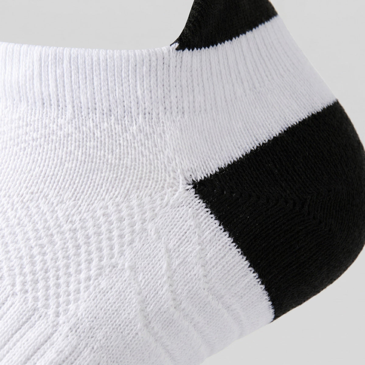 KawaiiStep Low-Cut Socks™